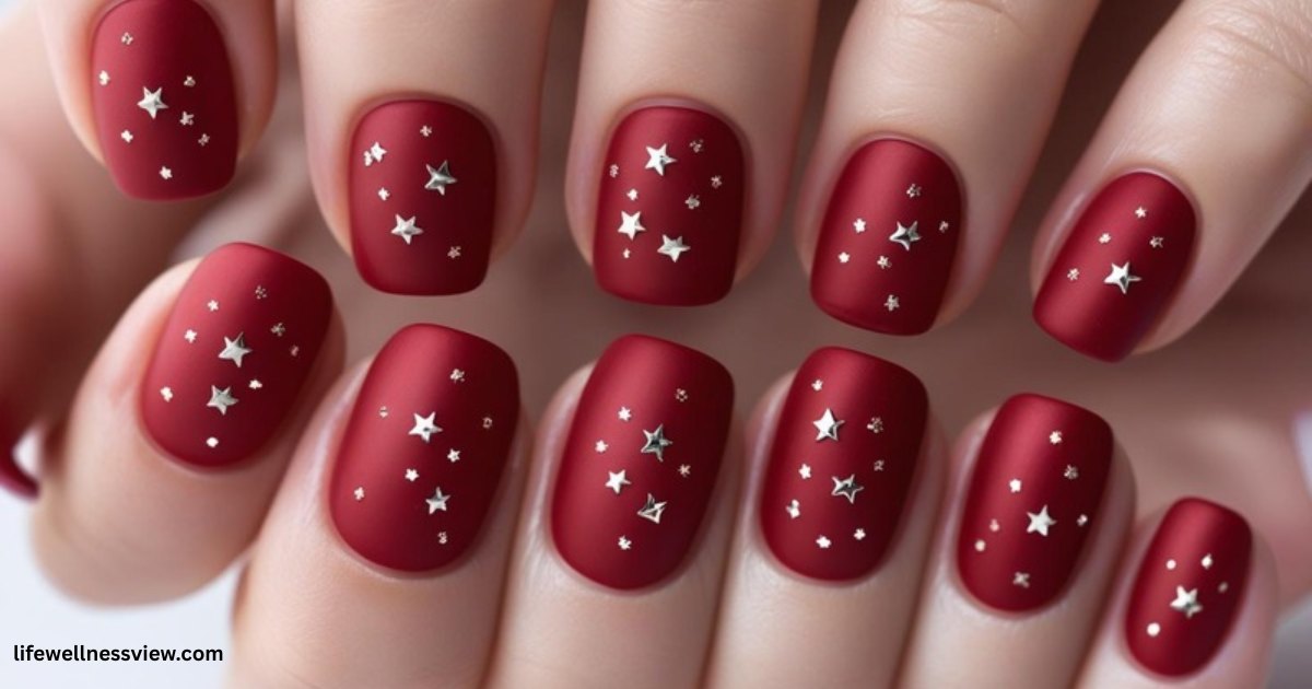 red-matte-nails-with-glossy-stars